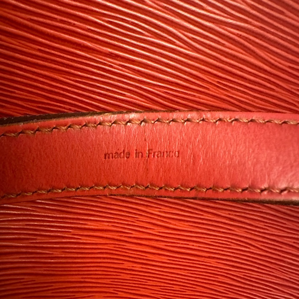 Louis Vuitton Red Epi Leather GM Noe Bag - Picture 11 of 14